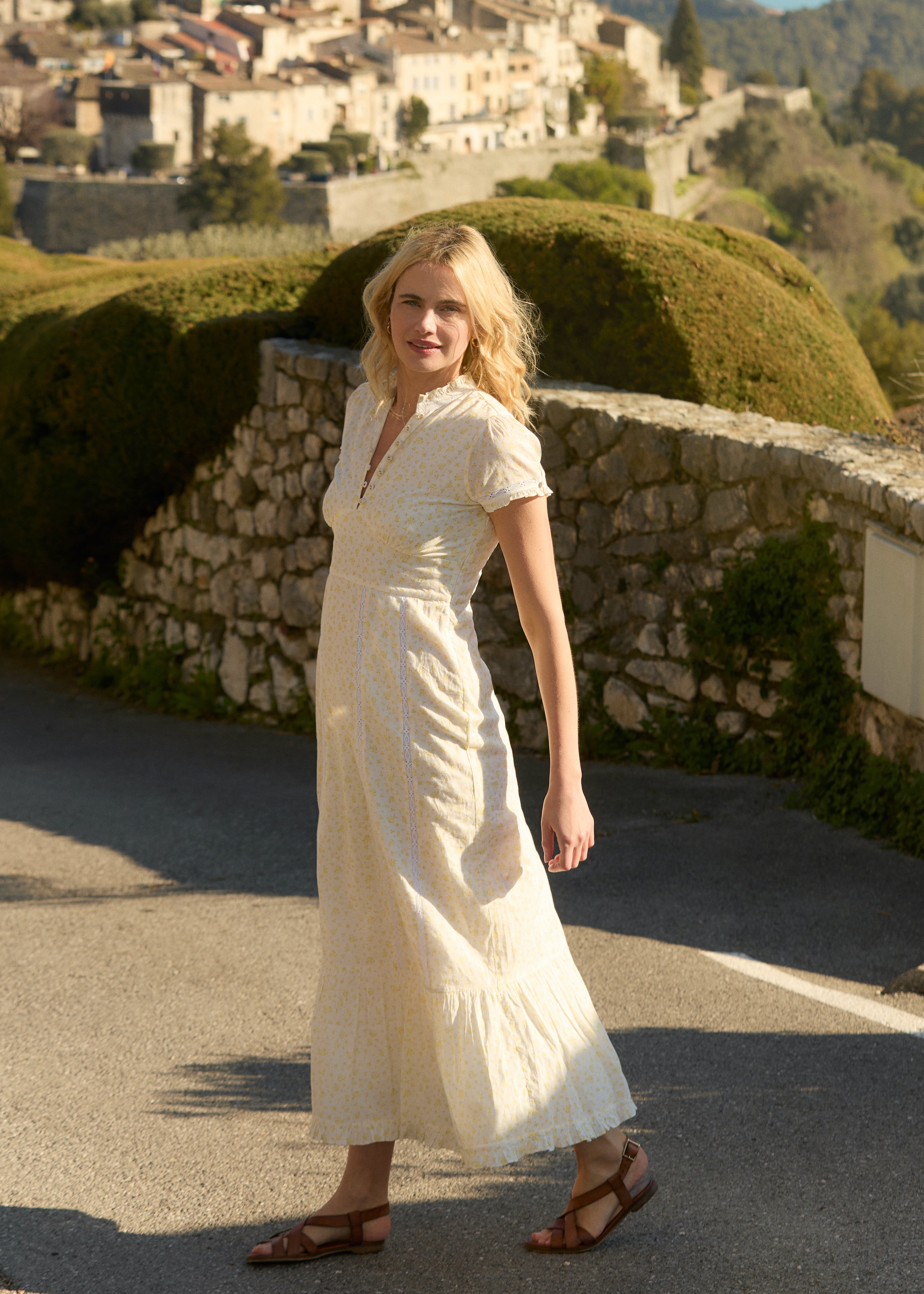 Annette (lucky yellow)